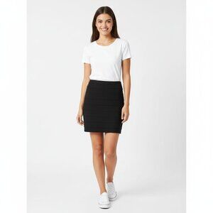 Aryn K. Casual Skirt Size Medium